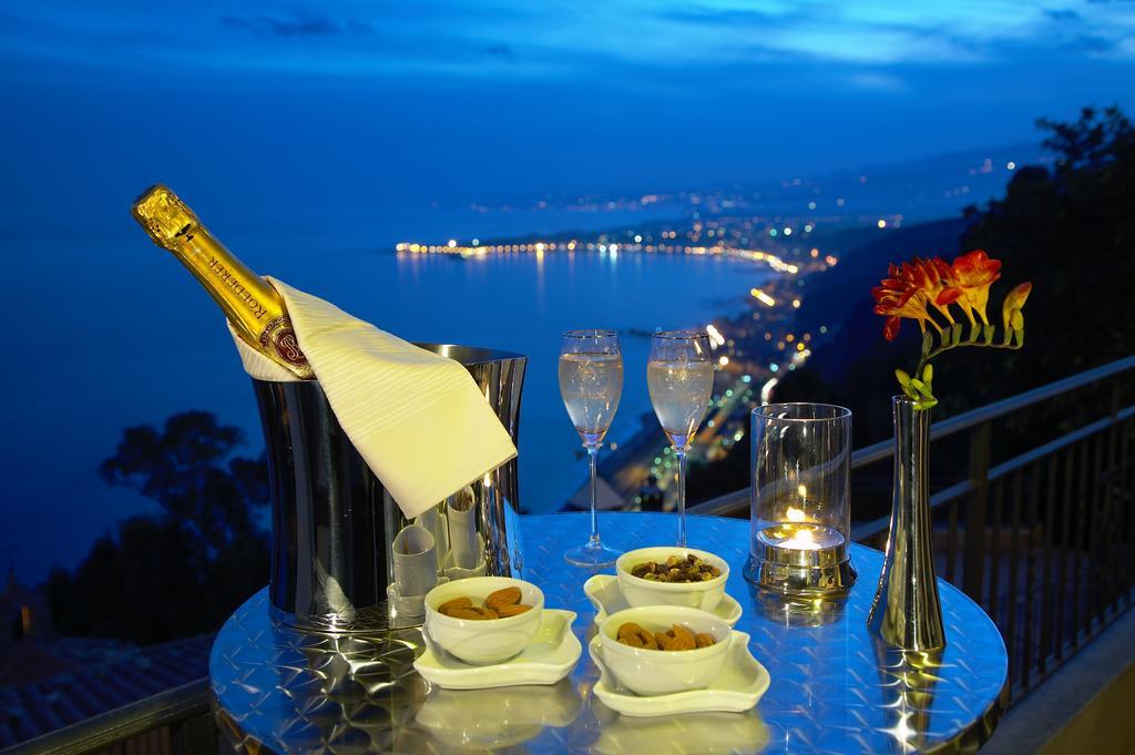 Meridiana Hotel Taormina Exterior photo